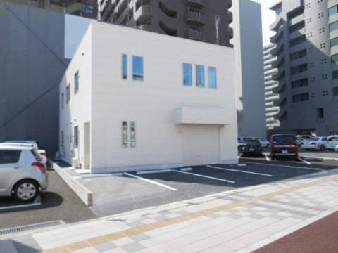 敷地面積81坪の貸事務所